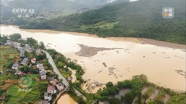 各方力量闻“汛”而动！特大暴雨中“孤岛”不孤(图1)